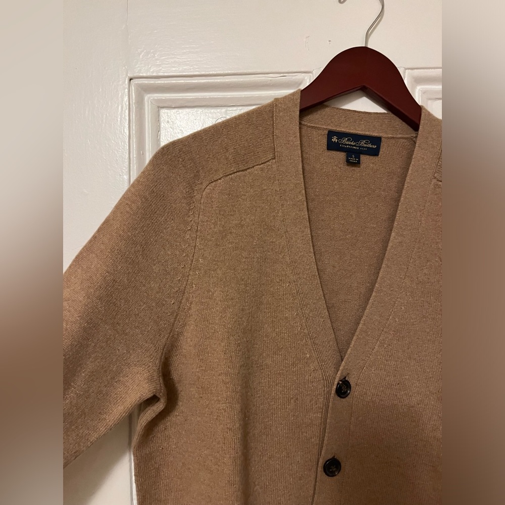 Brooks Brothers Camel Brown V-Neck Button Cardigan
